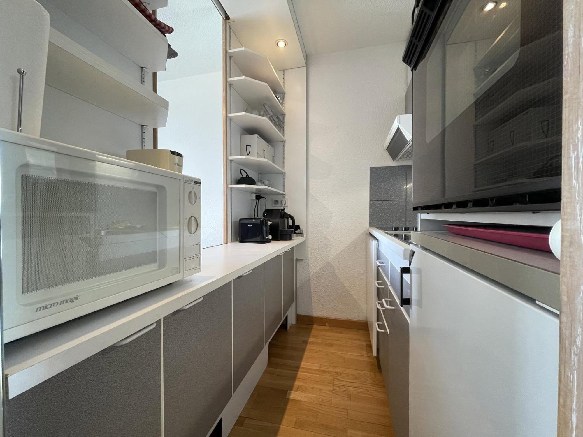 Apartment Homency - Des Roches 32 *