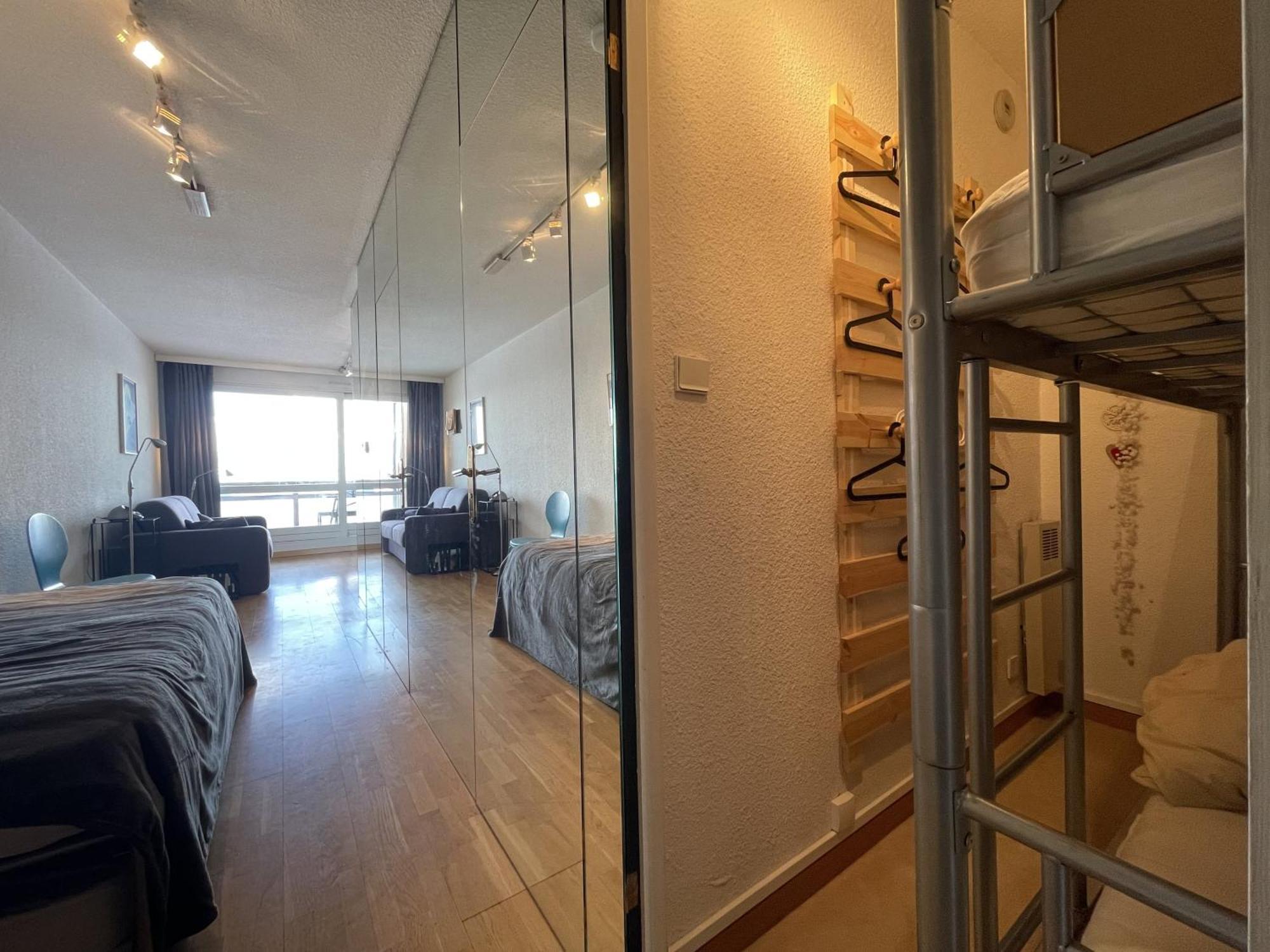 Homency - Des Roches 32 Alpe d'Huez